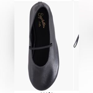 Seychelles NWT Black Women's Flats